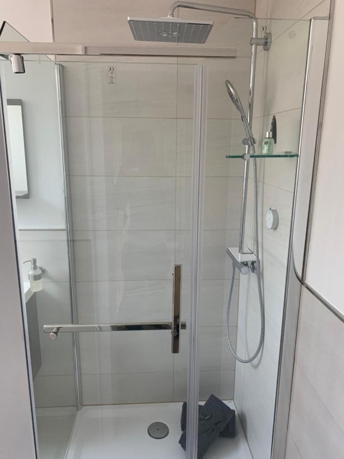 Sauerlandblick - Appartement & Fewo Wickede Wickede  المظهر الخارجي الصورة